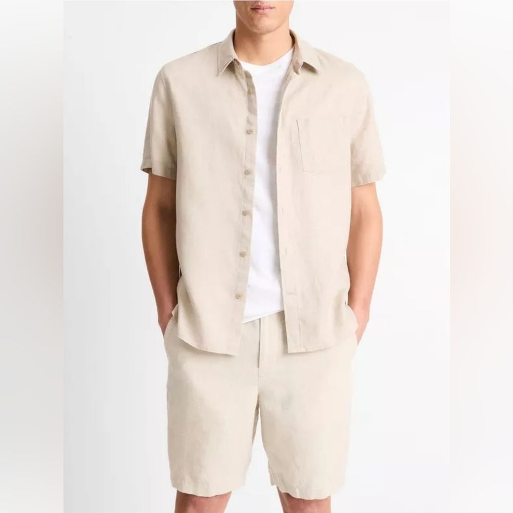 Vince Men's Classic Fit Linen Blend SS Button Down Shirt Light Tan Sz M NWOT
